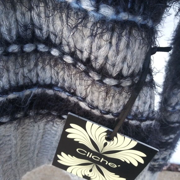 Cliche Striped FuzzyThick Knit Sweater Rubbed Trim - Picture 2 of 4